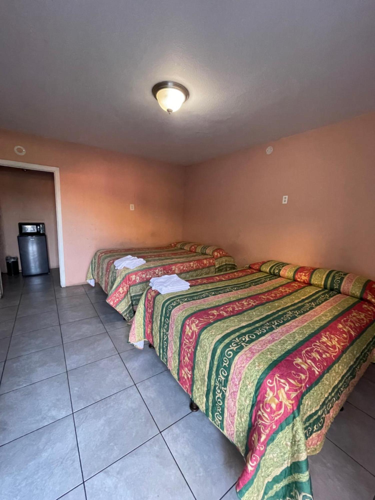 Monterey Motel Long Beach Ruang foto